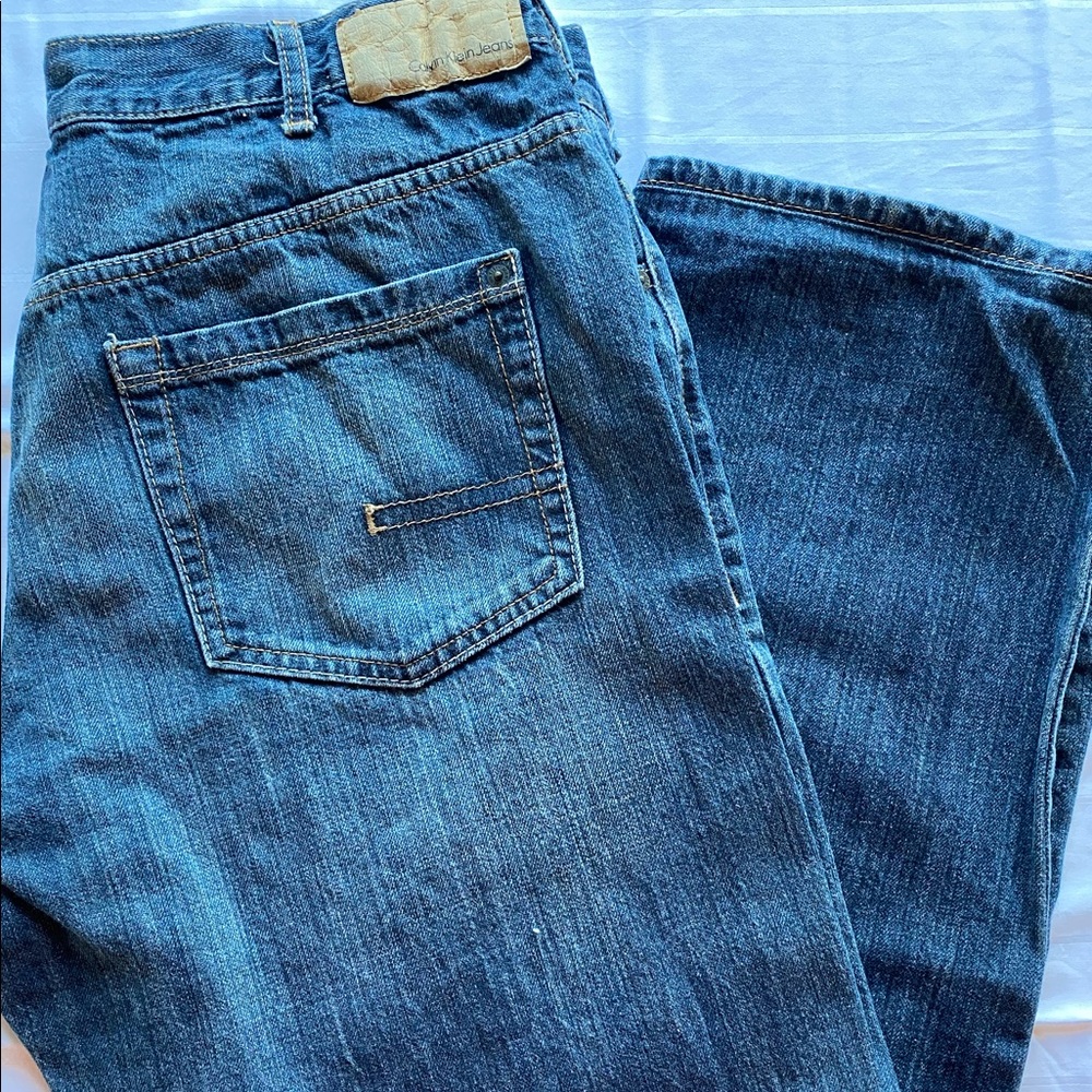 Calvin Klein Relaxed Straight Easy Fit Jeans